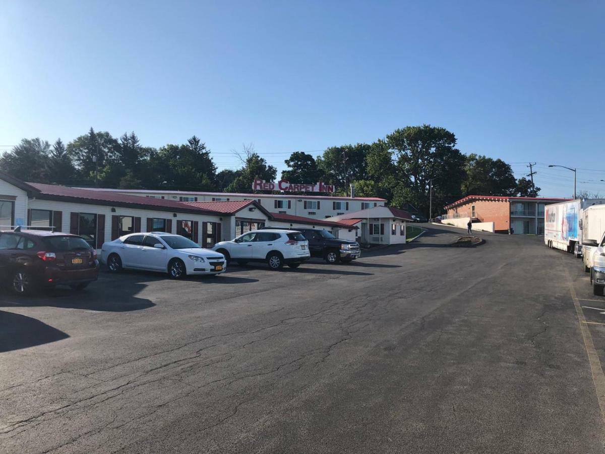ريد كاربيت إن مطار سيراكيوز North Syracuse المظهر الخارجي الصورة